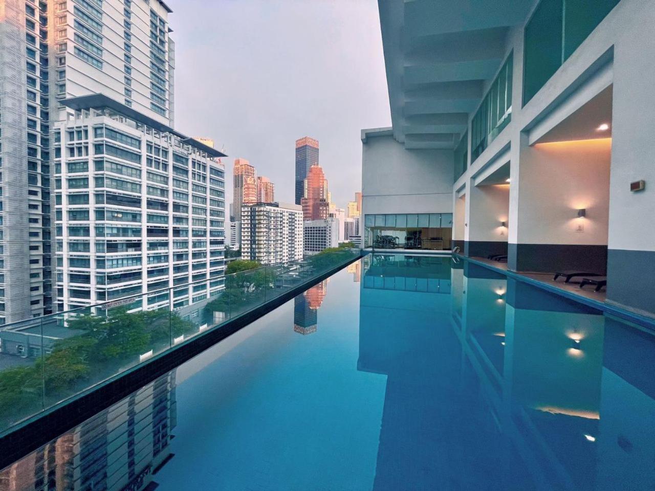 Lux Suites Kl City Pavilion Bukit Bintang With Infinity Pool Kuala Lumpur Luaran gambar