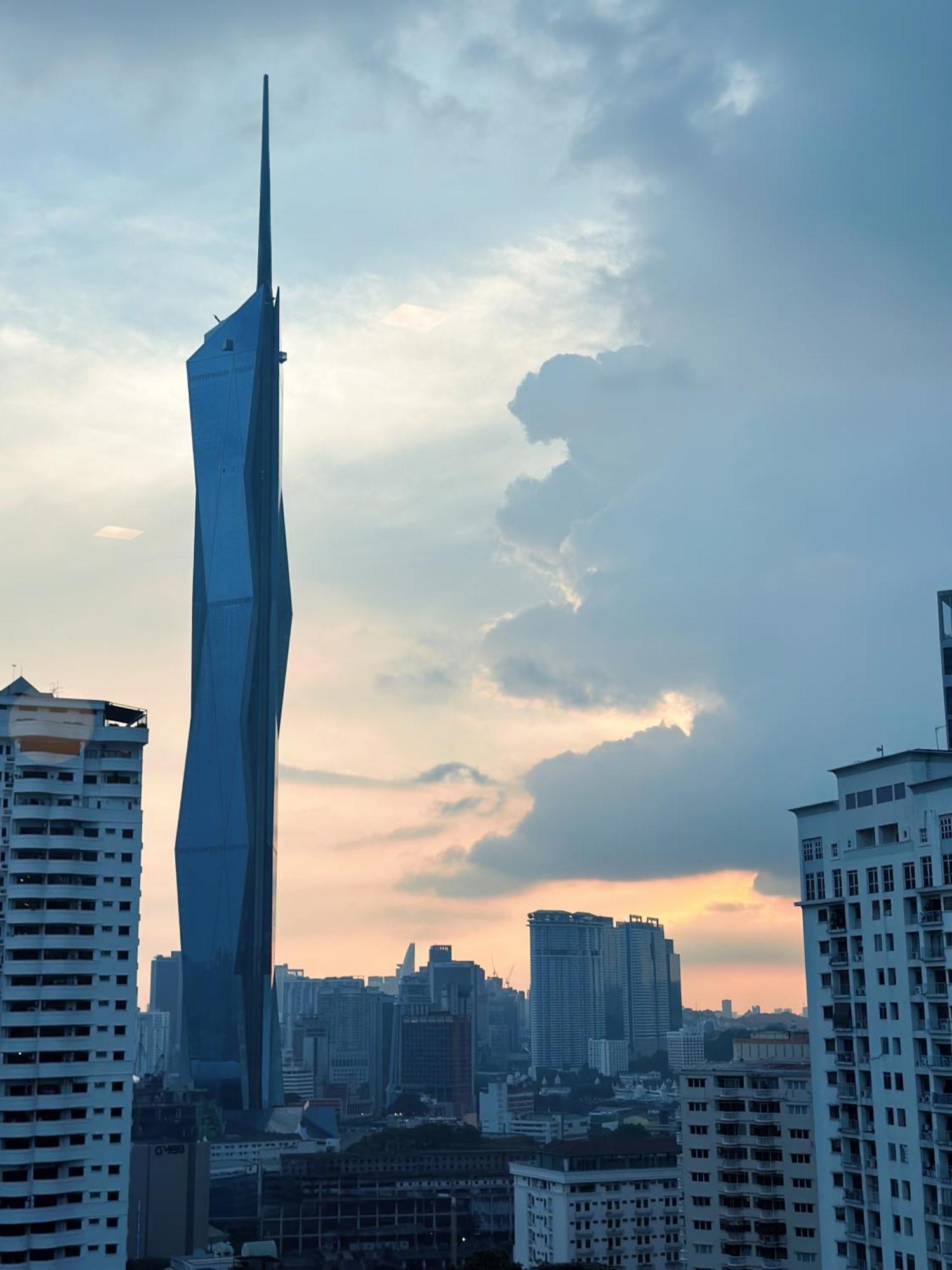Lux Suites Kl City Pavilion Bukit Bintang With Infinity Pool Kuala Lumpur Luaran gambar